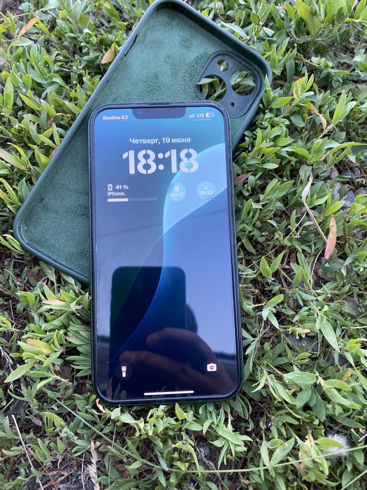 Айфон 13 сатылады