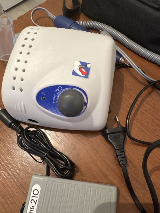 Продам маникюрный аппарат strong 210