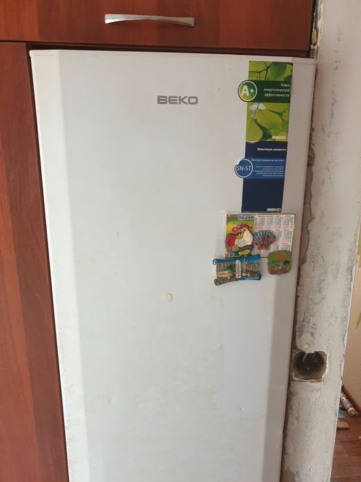 Отдам холодильник