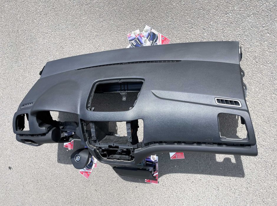 VW Sharan 7n kit airbag / plansa de bord / set centuri / set faruri