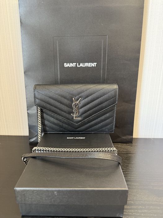 Продам сумку оригинал Saint Laurent