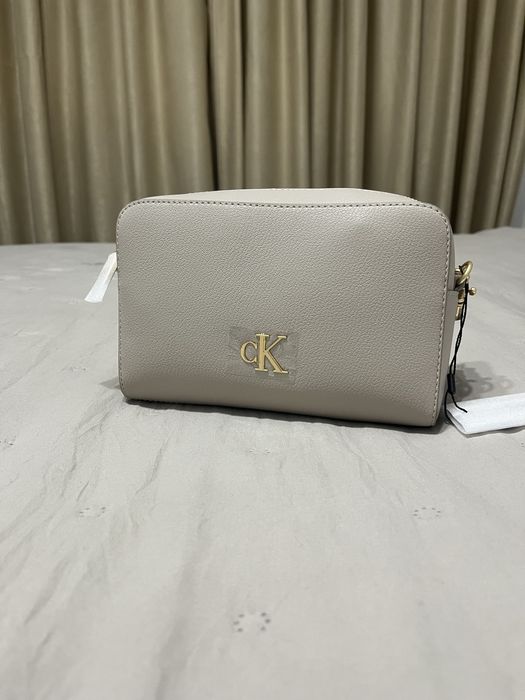 Дамска чанта Calvin Klein