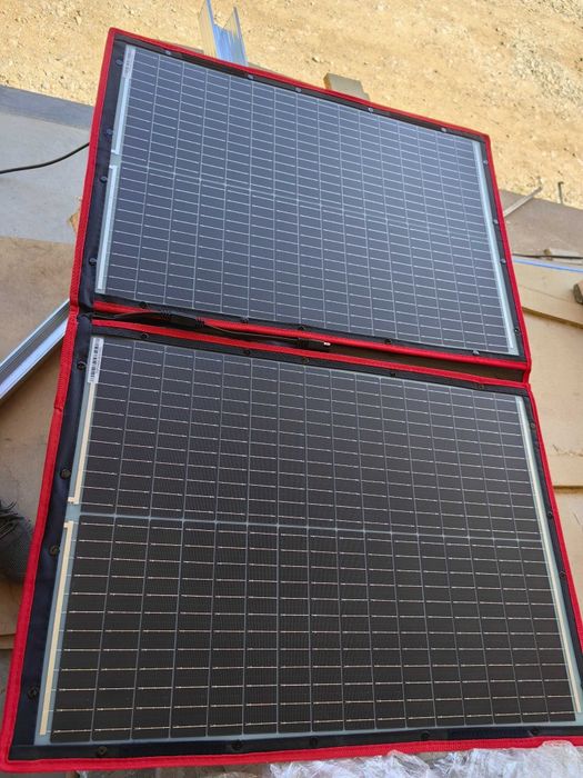 Преносим соларен панел DOKIO – надеждна енергия навсякъде