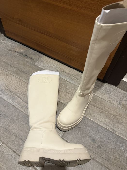 liu jo зимни ботуши