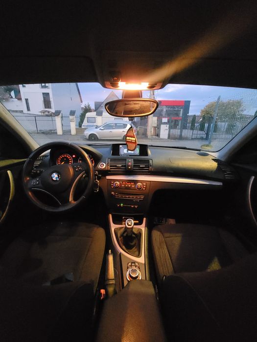 BMW Seria 1 2009 — imagine 4