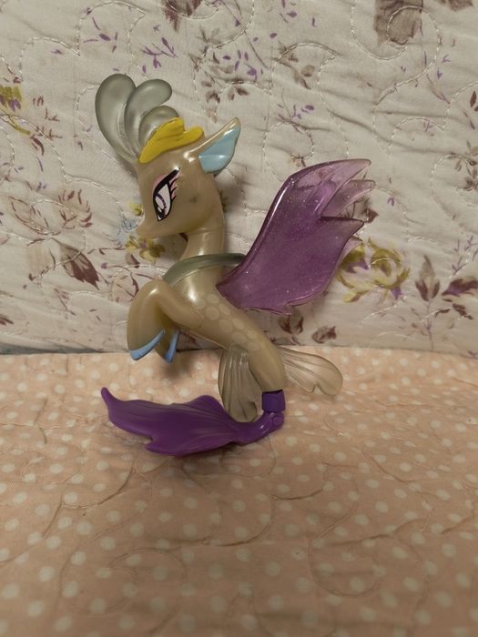 Мягкие и пластмассовые  игрушки