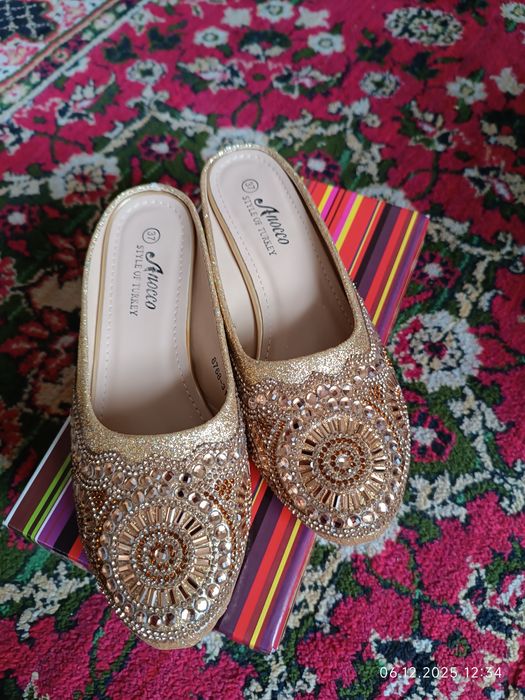 Женская обувь . Келин салом учун