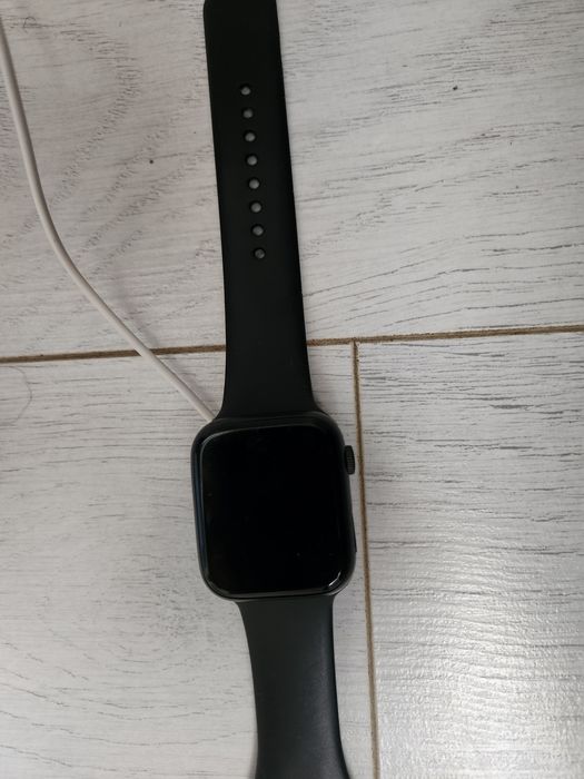 Часы смарт продам