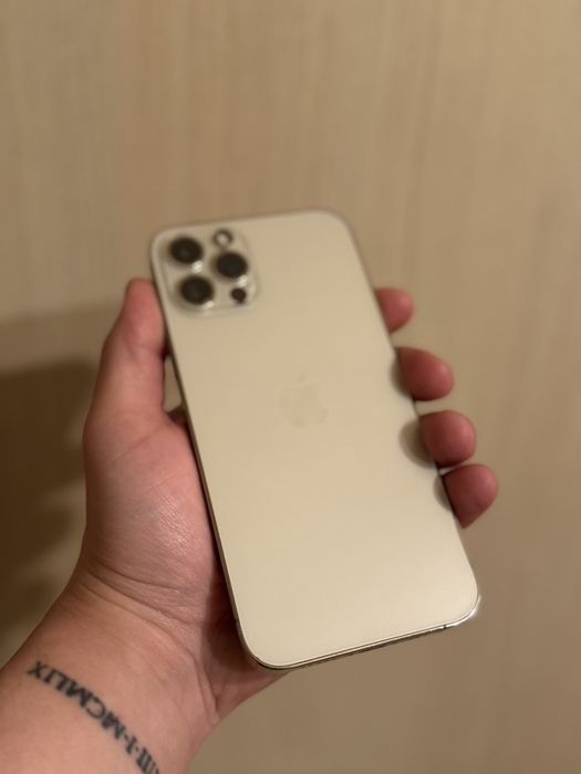 iPhone 12 PRO Gold // Impecabil