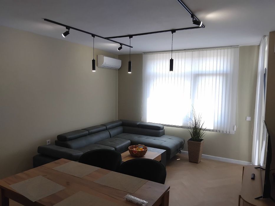 Дава се под наем Двустаен апартамент в Пловдив, Шекер махала - 64 кв.м за 600 € - Снимка #11