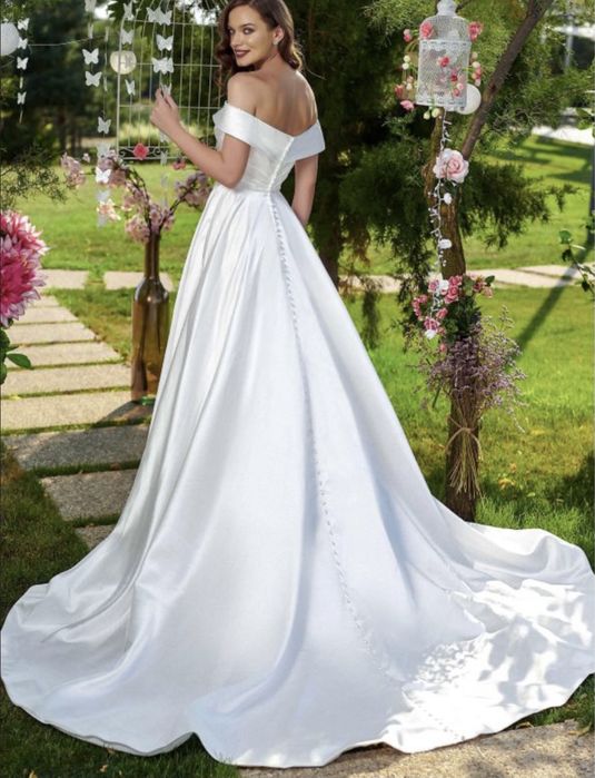 Rochie de mireasa Kristine by Amanda Divelli