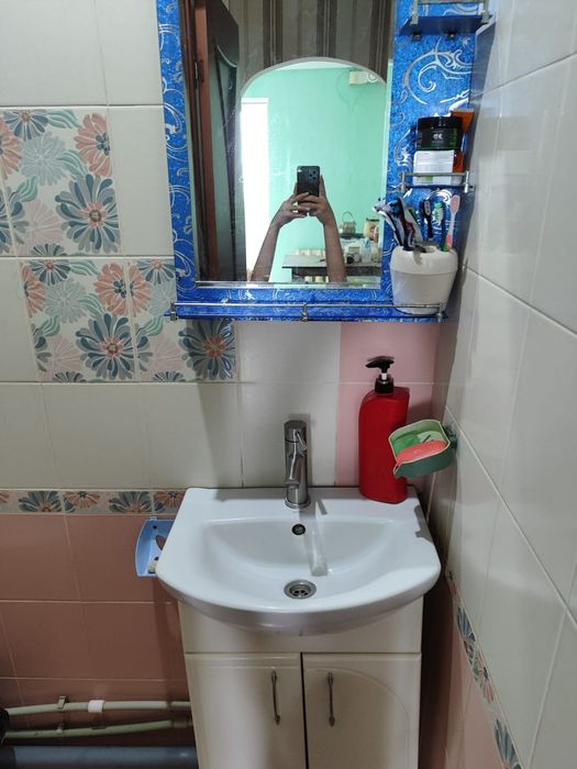 Продам 3 комнатый квартиру