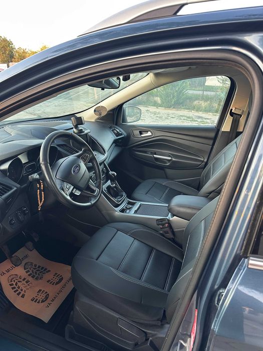 Ford Kuga 2019 Tva deductibil