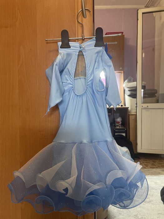 Танцевальный костюм