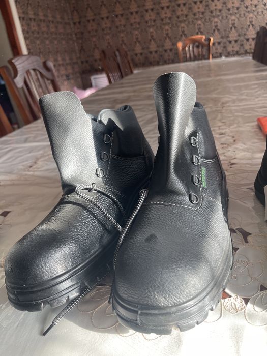 продам ботинки рабочие