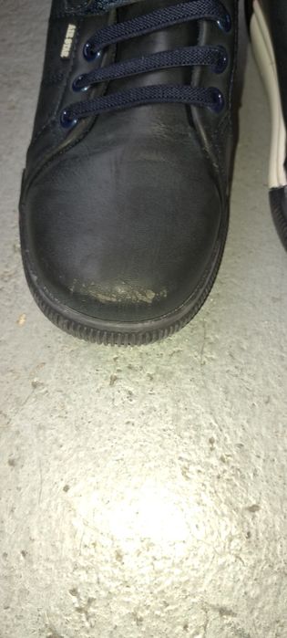 Маратонки и обувки