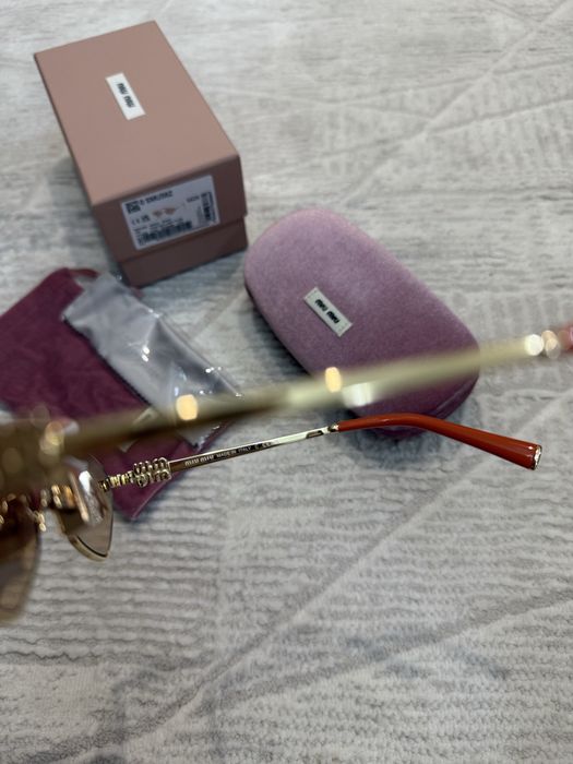 Очки Miu Miu 2025