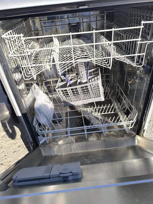 Продам посудомойку