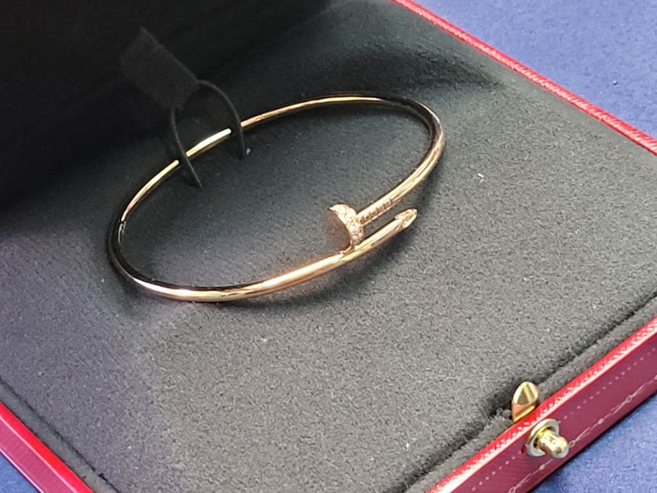 Гривна Cartier "Juste un clou"  Rose