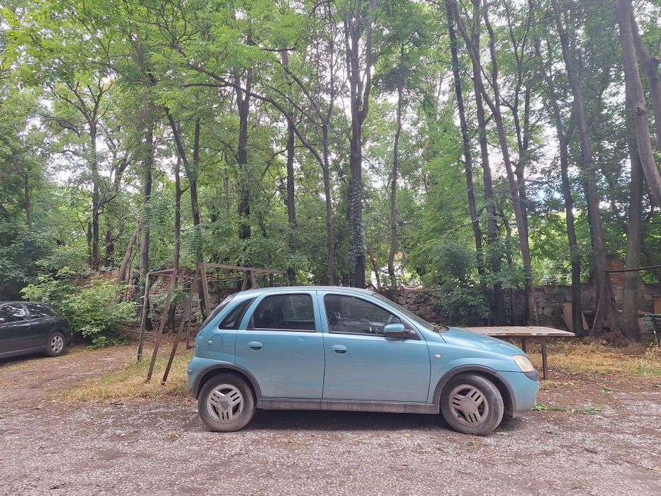 OPEL Korsa С, 1,2, с ГАЗ +4бр. нови гуми!
