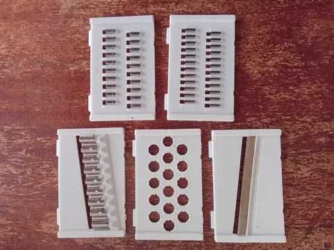 Резервни ножове за ренде.5-те броя общо за 5лв.