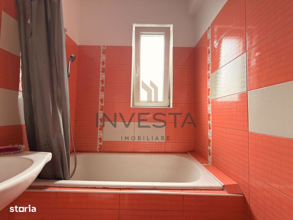 Apartament 2 camere decomandate, etaj intermediar, Piata Mihai Viteazu