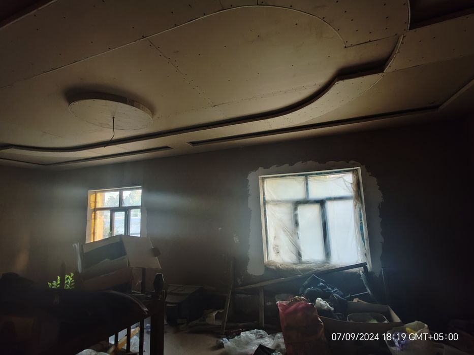 Hovli sotiladi 34000ue