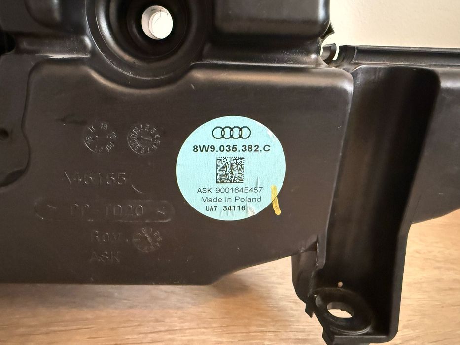 Subwoofer Audi A4 avant 8W9035382C