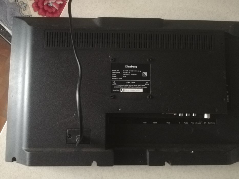Продам телевизор не смарт Elenberg 22 дюйма
