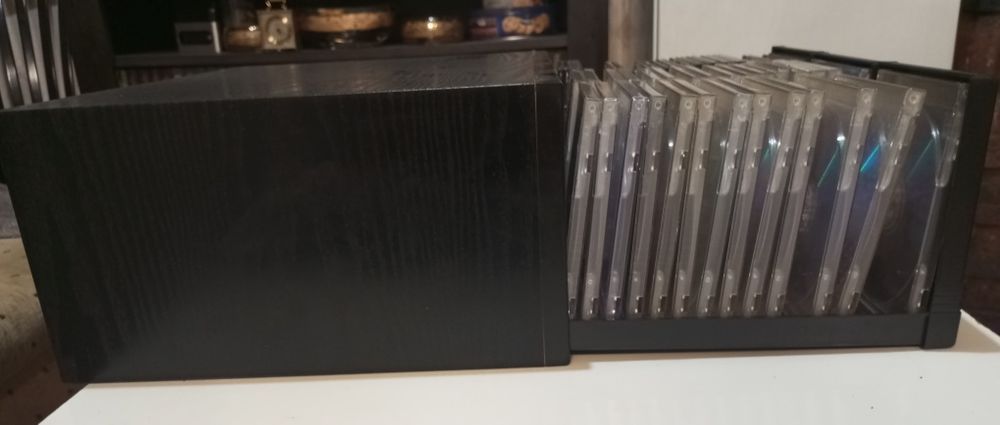 Уникален ,аудио,видео,CD-шкаф