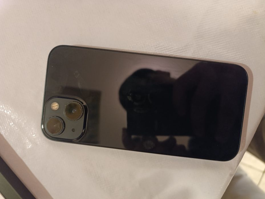 Iphone 13 idyal naxt srochnaga sotigladi