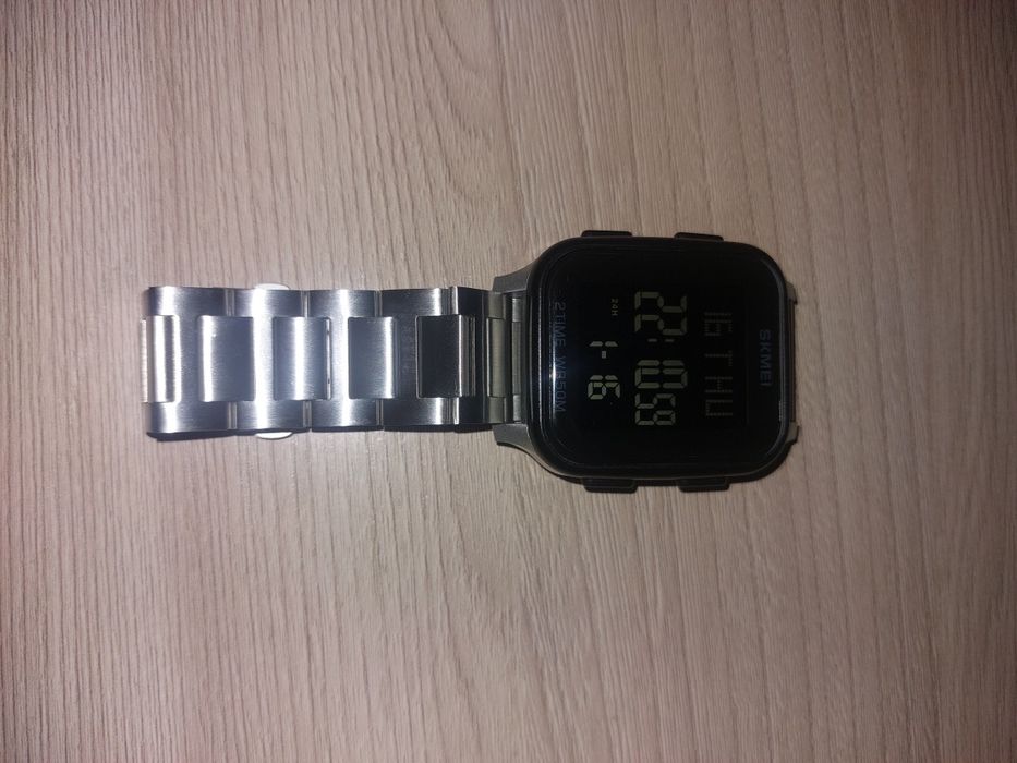 Электронные часы