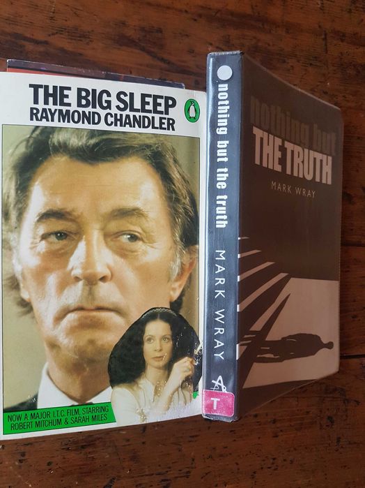 Криминалета на английски език