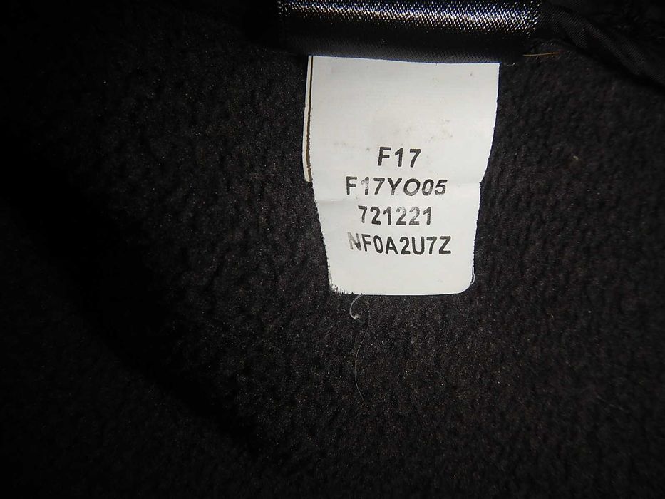 Geaca The North Face Thermoball Primaloft. Marimea M-Men.