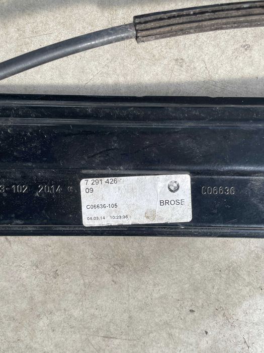 Macara geam dreapta fata Bmw seria 3 GT F34 cod 7291426
