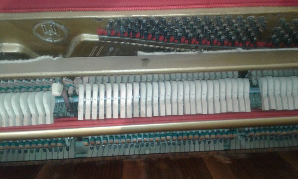 Фортепиано 3 педальный