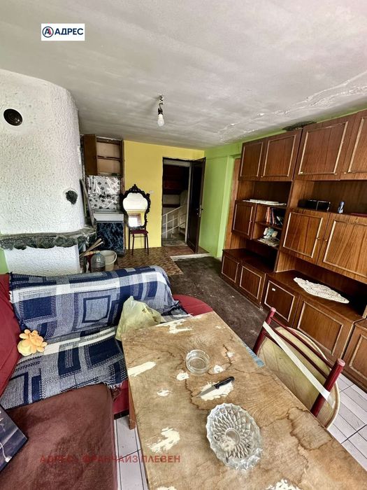 Продава се Тристаен апартамент в Троян - 103 кв.м за 743 €/кв.м - Снимка #1