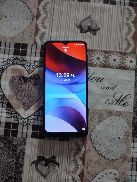 Моторола Е7 64ГБ  power