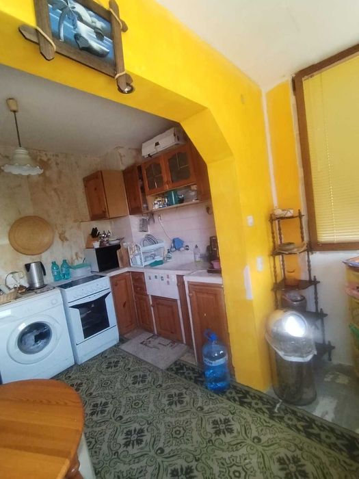 Продава се Двустаен апартамент в Разград, Бели Лом - 60 кв.м за 1584 €/кв.м - Снимка #4