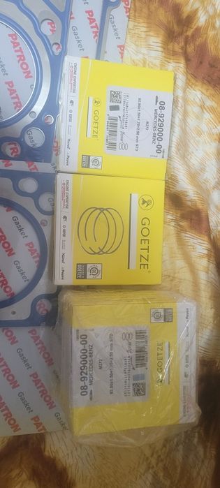 Продам от Мерседес 221 обьём 3.5