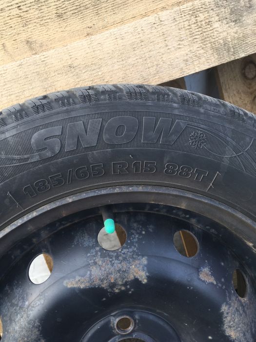 Jante de tablă Logan Sandero Lodgy Dokker 4x100 185 65 R15 iarnă M+S