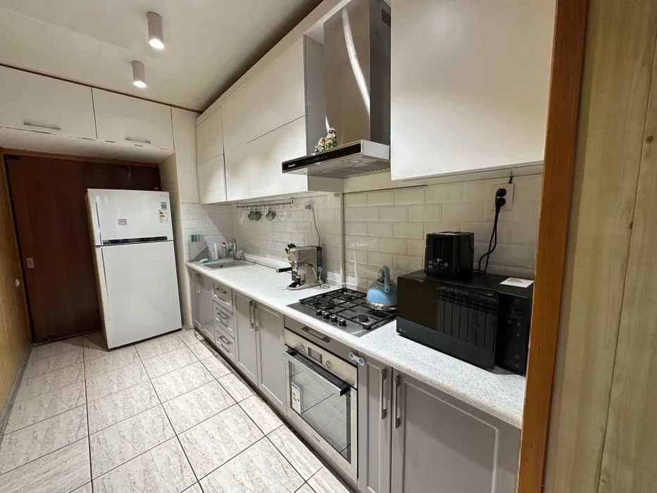 СРОЧНО продается 3-комнатная квартира