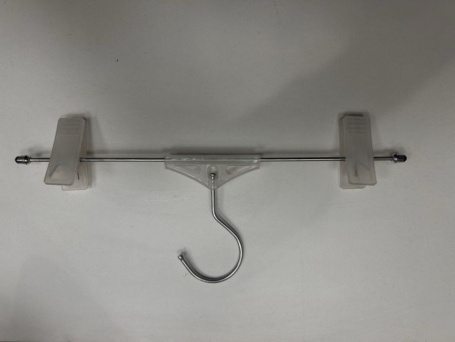 Продам вешалки разные, для брюк и для кофт б/у