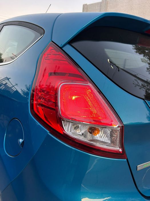 Stop dreapta Ford Fiesta 2015