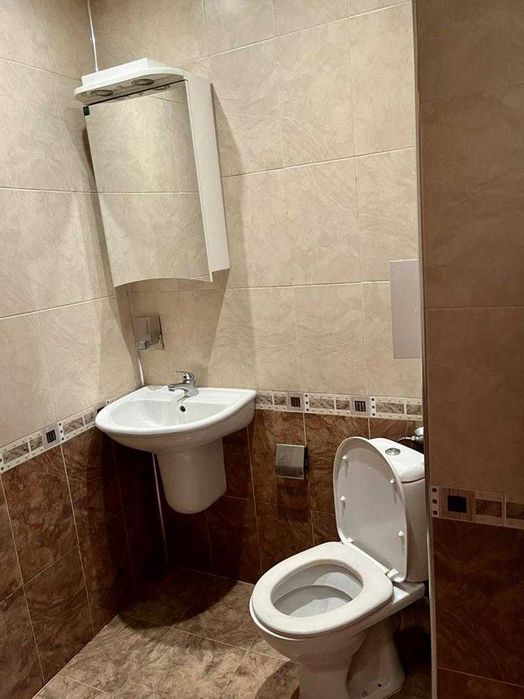 Продава се Едностаен апартамент в София, Белите брези - 42 кв.м за 2334 €/кв.м - Снимка #3