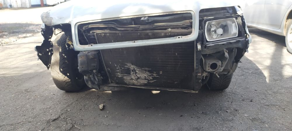 Продам Ауди 100 с4 - надёжный немец.