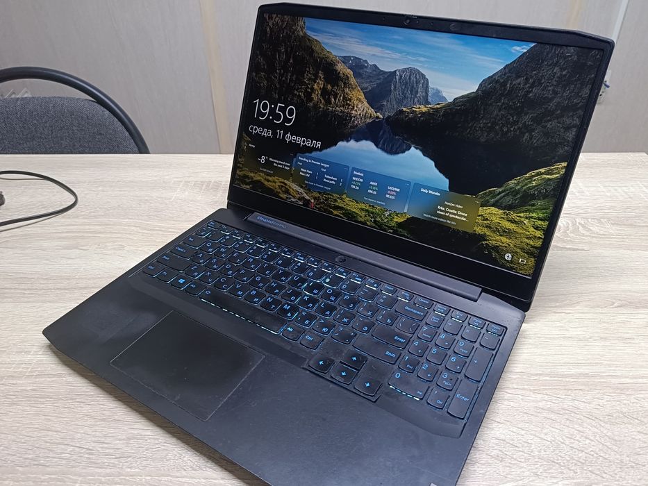 Продам игровой ноутбук