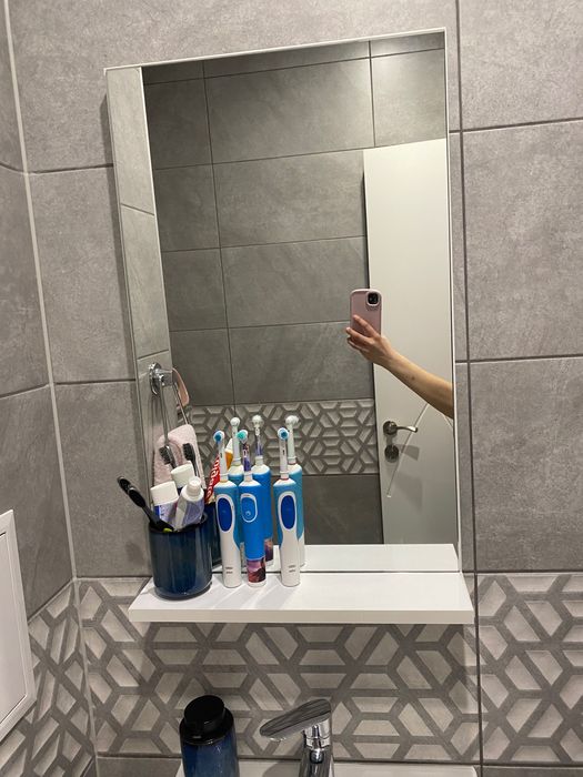 Водоустойчив комплект шкаф с огледало, мивка и батерия за баня