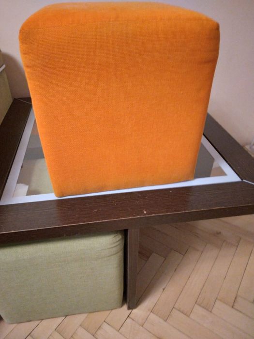 Холна маса с 4 табуретки