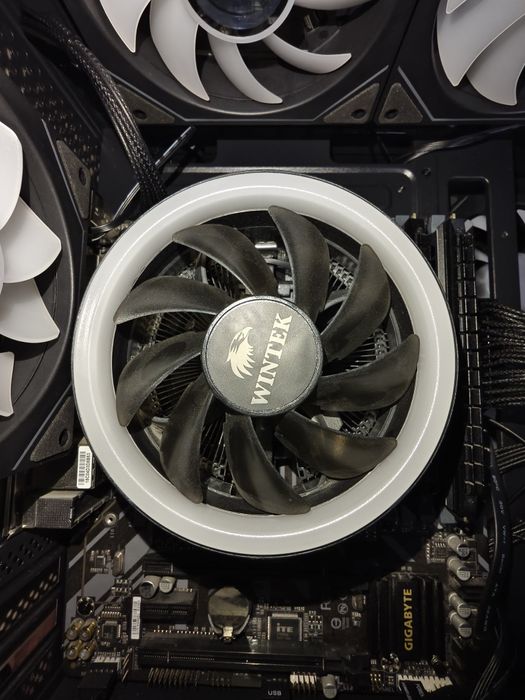 Продам башенный куллер wintek